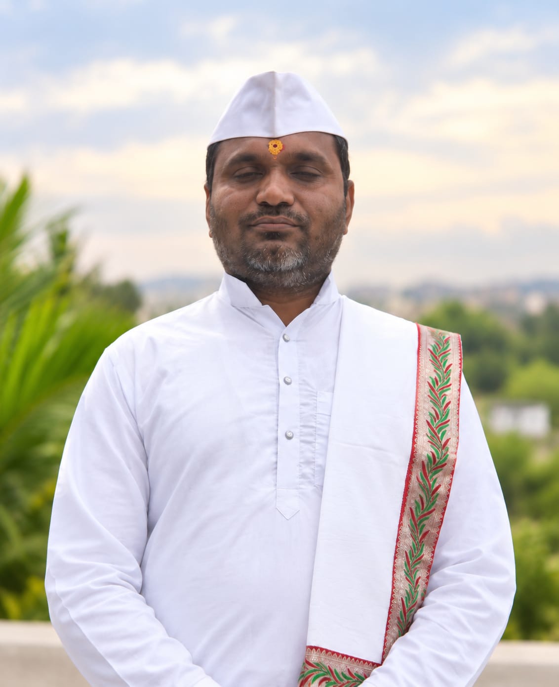श्री ह.भ.प. रमेश महाराज शिंदे, संस्थापक